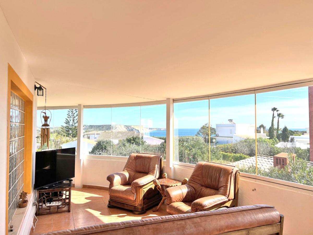 Private Rego With Oceanview And Pool *